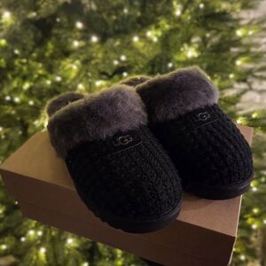 UGG Cozy Black Mule Slipper Women's Size 9 Y2K Loungewear